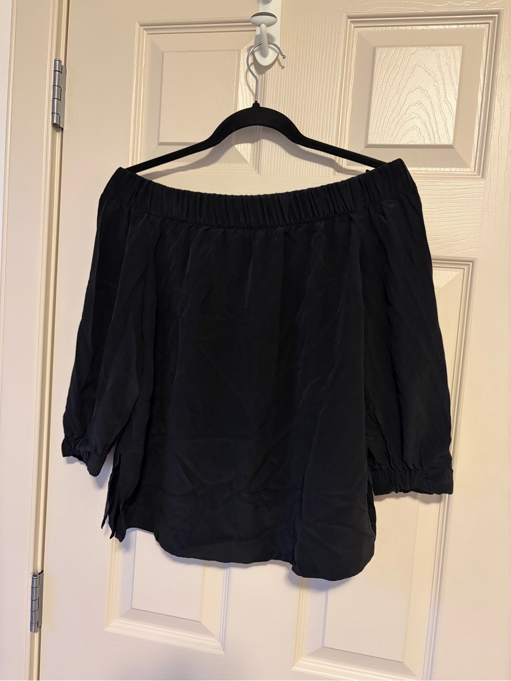 🍁 BABATON - Silk Black Blouse - Small